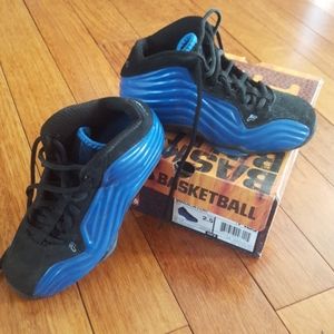 Kid's Fila Basketball Shoes